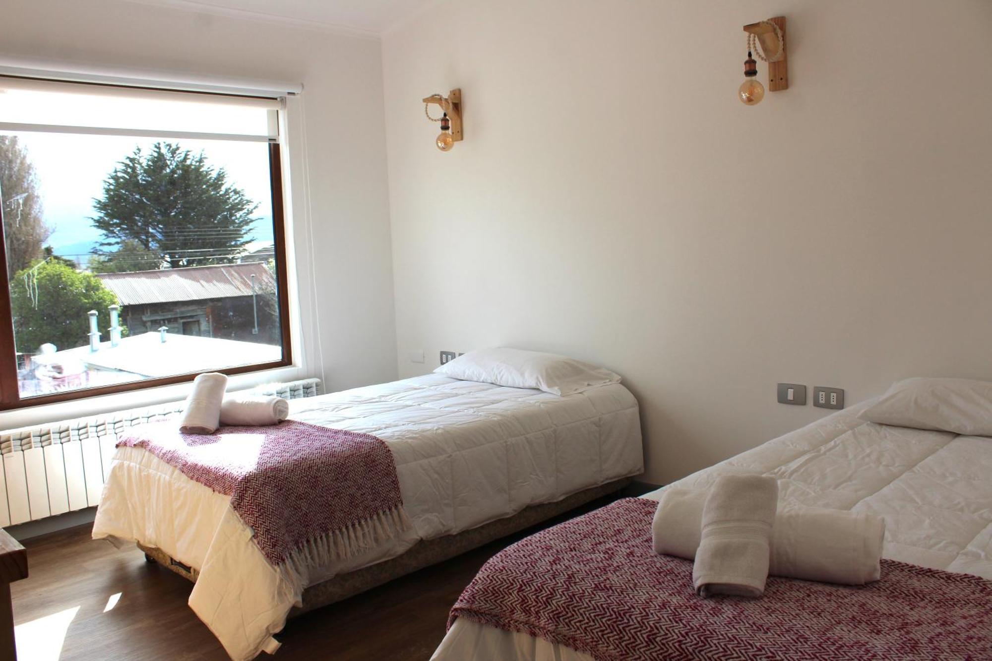 Hostal Alamo Patagonico Puerto Natales Exteriör bild